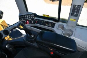 2013-CATERPILLAR-930K-1341-JB-46_4601