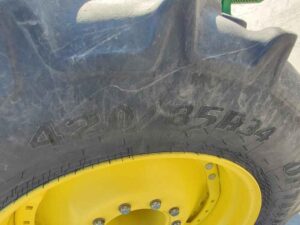 2013johndeere8360rmfwdtractor-7_9369ca8ad2f044888fbc3fa84de78da2
