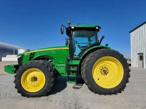 2013johndeere8360rmfwdtractor-7_e4567bdd13fa43ac89aea75d27d0b019