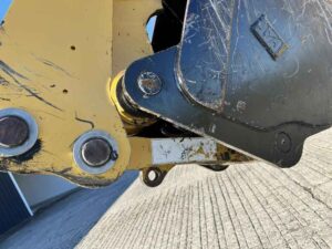 2016 CAT 450F Extendahoe (12)