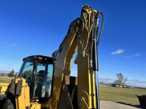 2016 CAT 450F Extendahoe (9)