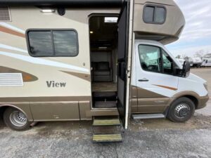 2017 WINNEBAGO VIEW 24V (23)_1