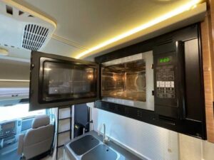 2017 WINNEBAGO VIEW 24V (45)_1