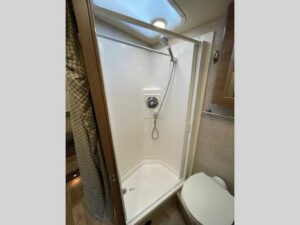 2017 WINNEBAGO VIEW 24V (55)_1