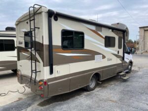 2017 WINNEBAGO VIEW 24V (7)_1