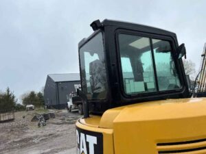 2020cat305.5e2miniexcavator_1e74af90fc4044a2991d409b7e407883