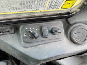 2020cat305.5e2miniexcavator_72e89b2e9d544f1cb42ecfab7dbc50fd