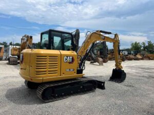 Excavators-Caterpillar-305.5E2-44990467_3