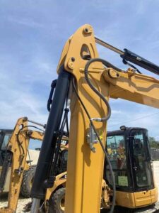 Excavators-Caterpillar-305.5E2-44990474_10