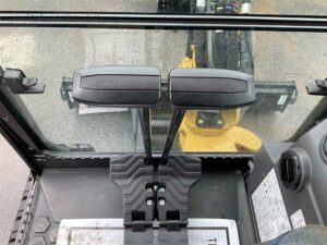 img (44)_4401_401