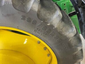 mfwdtractor-32_d48922cad5404aa497872c131c20bd72