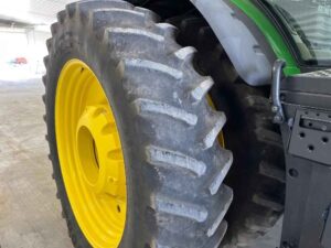 mfwdtractor-32_db437ec41a0b4e84bbb5c87fada0f99f