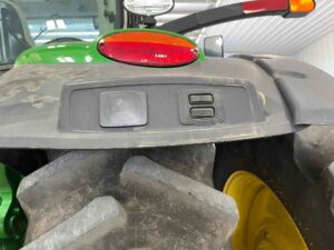 mfwdtractor-32_e7f7f5cafefc44d2aedb828222b9a463